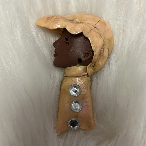 Hand Design Face Brooch Pendant